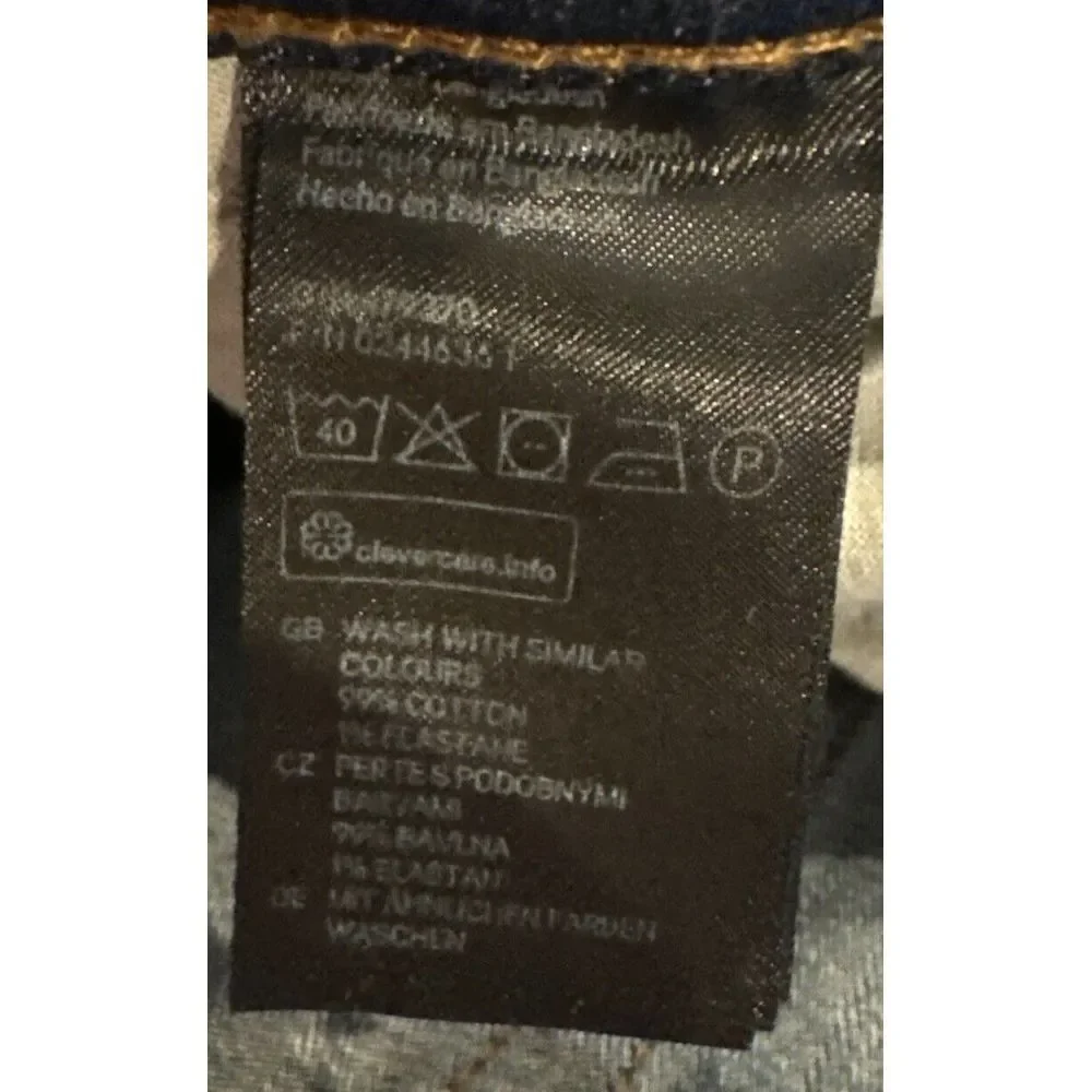 H&M L.O.G.G. Denim Shorts Women's 29‎ Mid Rise Regular Wash Stretch Blue Jean